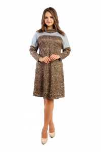 Леопардовое платье из трикотажа с воротником хомут